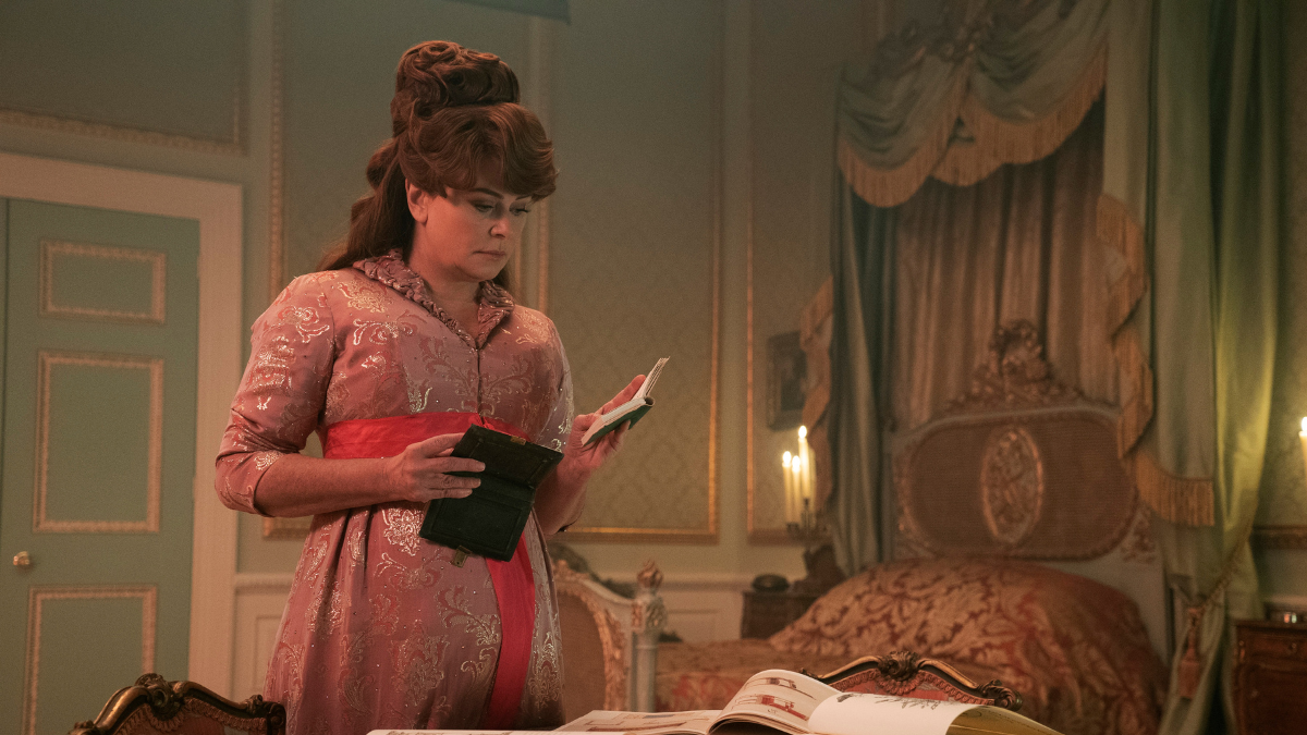 Bridgerton. Polly Walker as Lady Portia Featherington in episode 208 of Bridgerton.