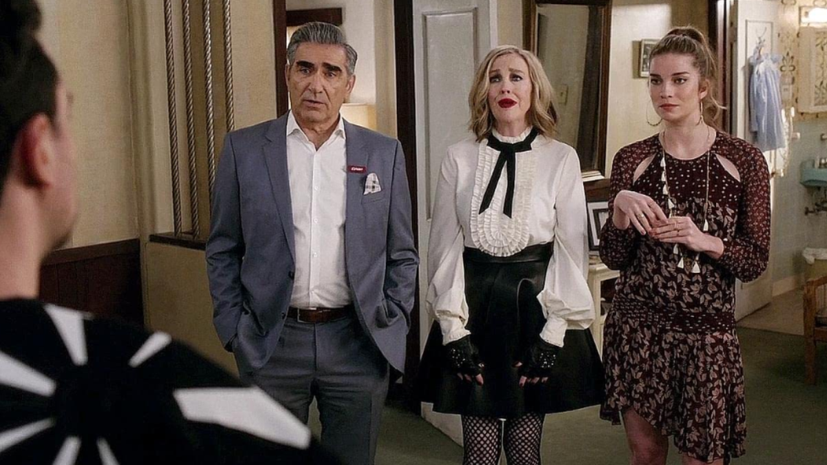 Catherine O'Hara, Eugene Levy, and Annie Murphy in Schitt's Creek (2015)