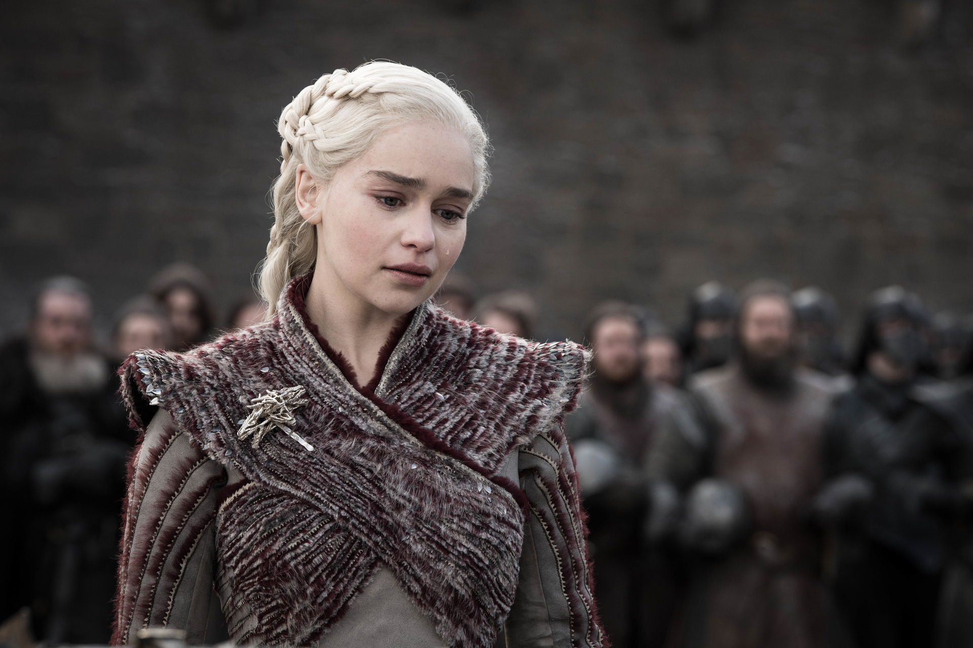 Emilia Clarke HBO Game of Thrones Season 8 - Episode 4