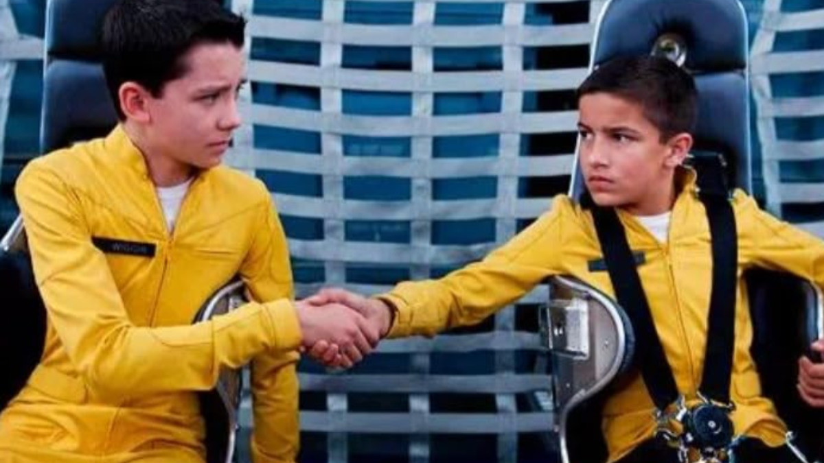 Aramis Knight and Asa Butterfield in Ender's Game (2013).