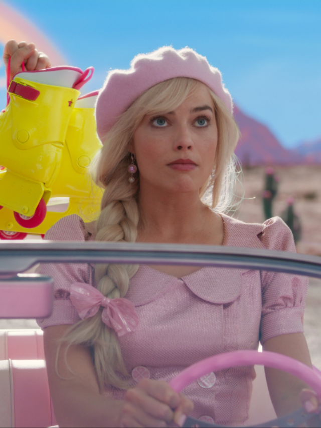 (L-r) RYAN GOSLING as Ken and MARGOT ROBBIE as Barbie in Warner Bros. Pictures’ “BARBIE,” a Warner Bros. Pictures release. (PRESS KIT).