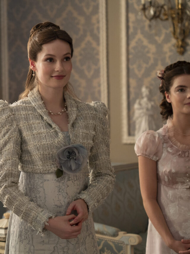 Bridgerton. (L to R) Ruth Gemmell as Lady Violet Bridgerton, Hannah Dodd as Francesca Bridgerton, Florence Hunt as Hyacinth Bridgerton in episode 304 of Bridgerton.