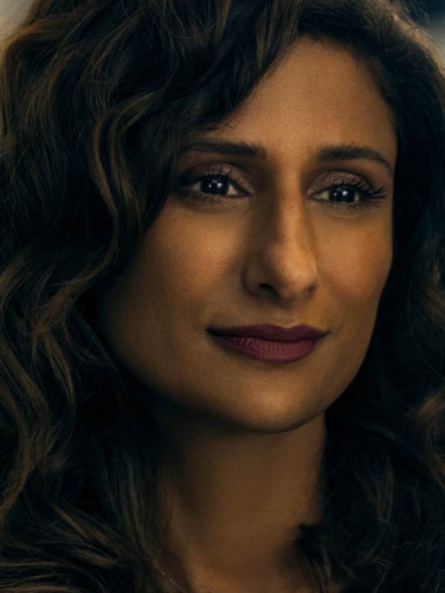 Sarayu Blue (Hilary Star) in Expats.